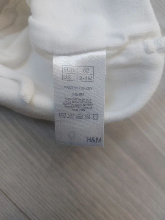 Bonnet H&M 2 / 4 mois - photo numéro 4