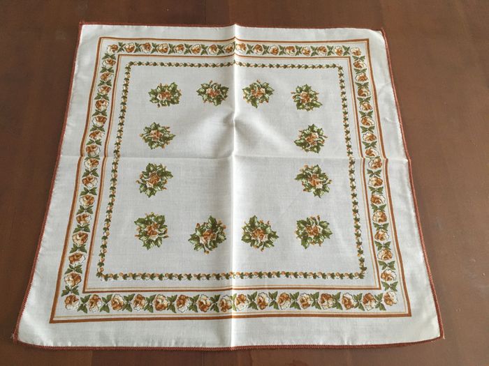 Lot de 8 serviettes de table - photo numéro 2