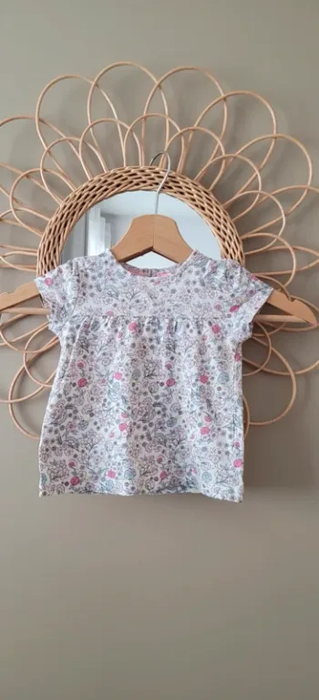 T-shirt fille 12 mois