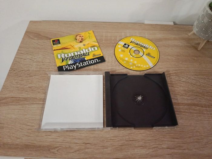 Jeu Ronaldo ps1 - photo numéro 2