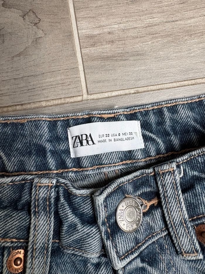 Jean Zara bleu troué - photo numéro 3