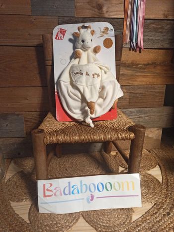 Doudou Sophie la girafe neuf