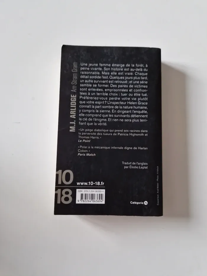 Livre de poche Am Stram Gram de M.J Arlidge - photo numéro 2