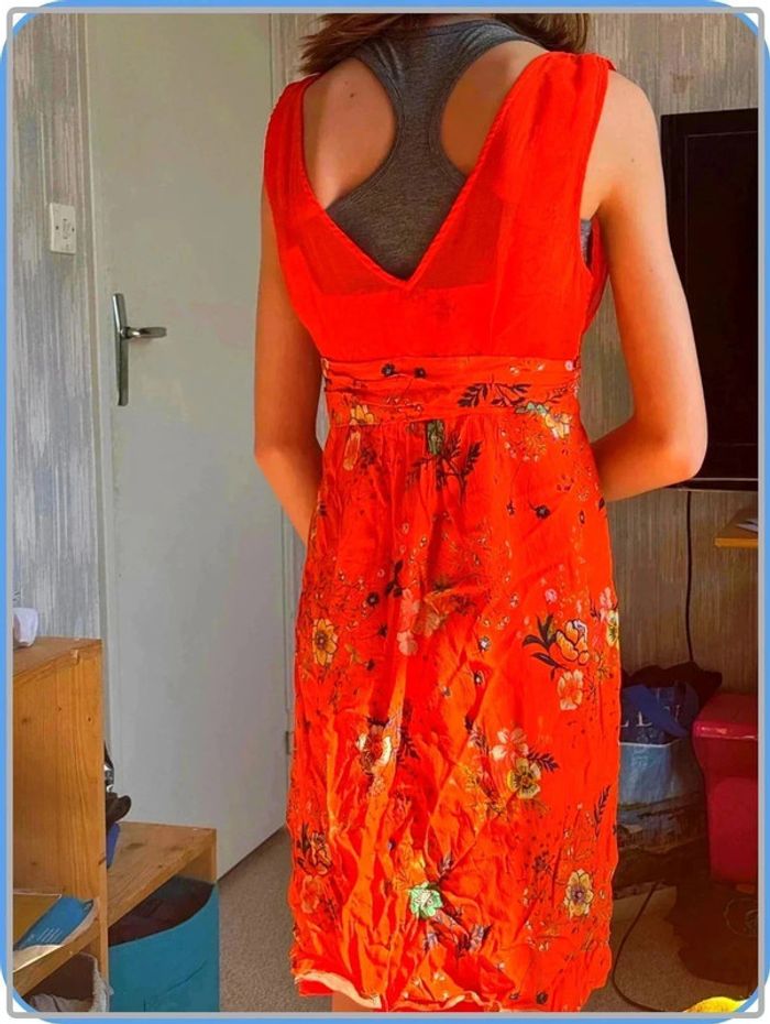 Robe taille 34 marque nafnaf - photo numéro 4