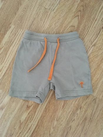 Shorts bébé, taille 74.