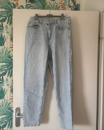 Jean MOM