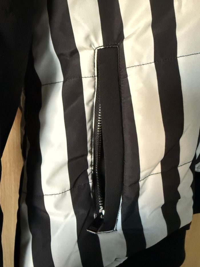 Manteau à capuche beetlejuice - photo numéro 6