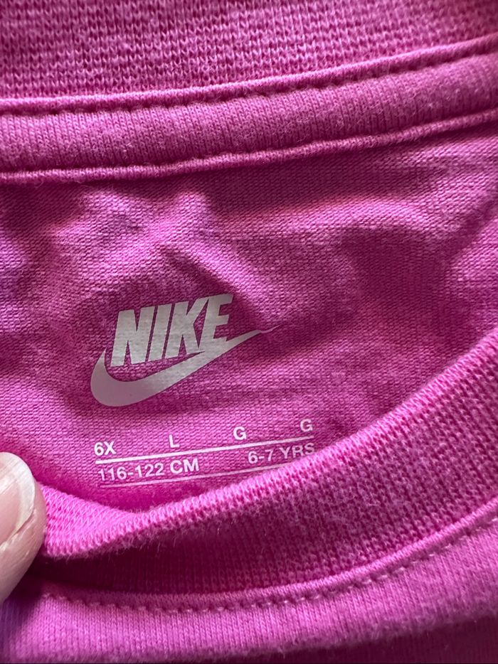 Robe t shirt Nike neuve - photo numéro 2