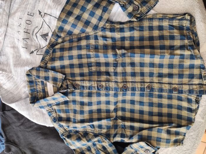 Lot de chemise, t-shirt manches longues et pull fin 6/7 ans - photo numéro 4