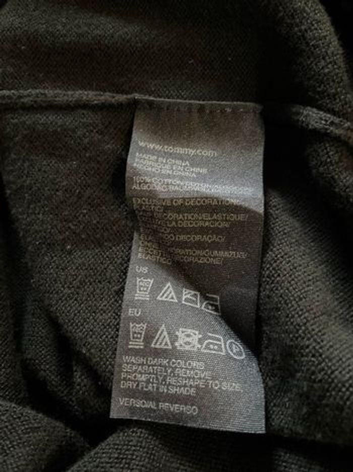 Pull col V noir pour homme Tommy Hilfiger taille M 596 - photo numéro 10