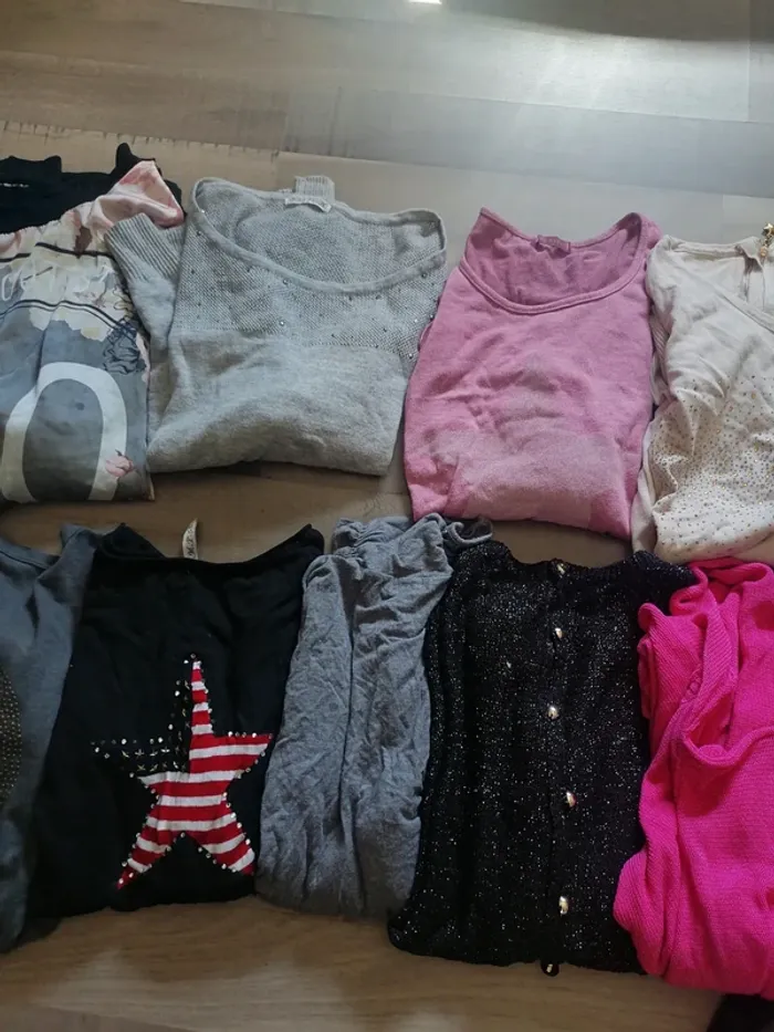 Lot vêtements femme taille unique - photo numéro 3