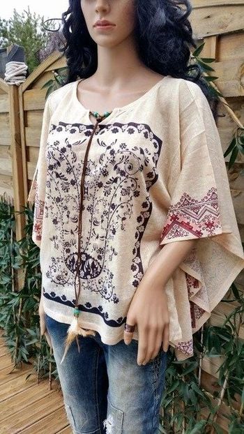 Haut maille fine manches chauve souris oversize ethnique boho bohème plumes neuve étiquetée