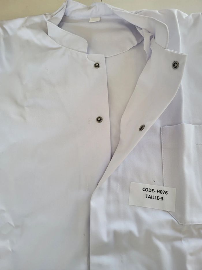 Blouse longue médicale infirmière aide soignant neuve en XL 🏷 - photo numéro 3