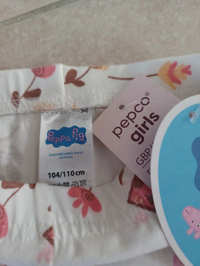 Legging court Peppa pig neuf - photo numéro 2