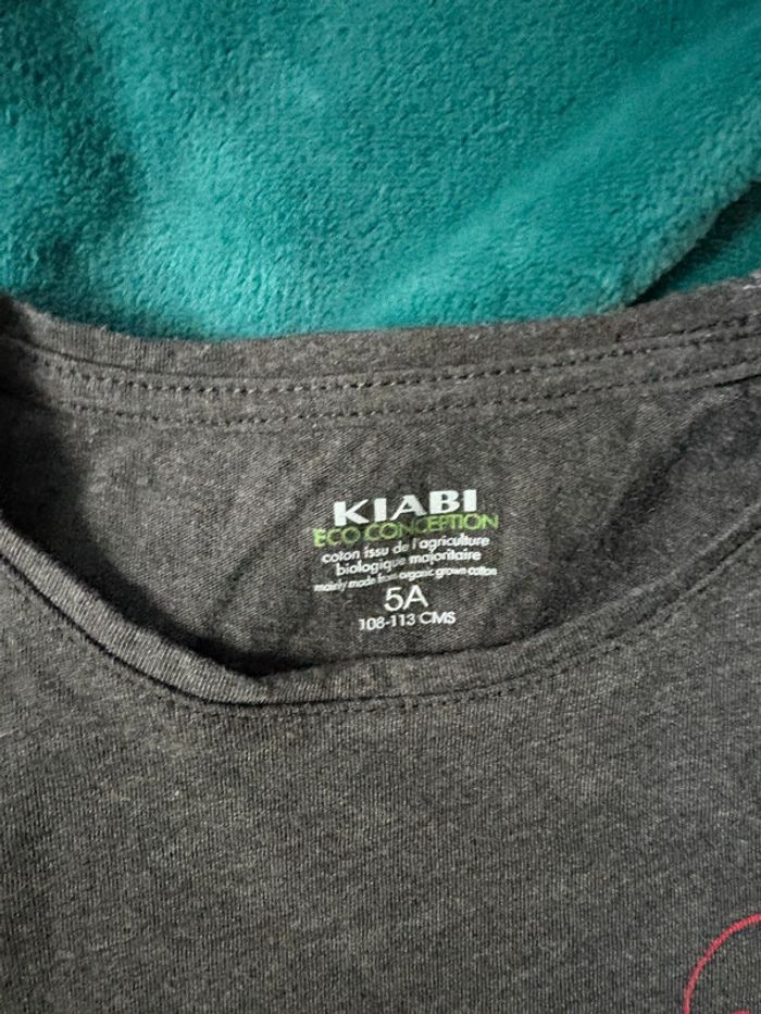 T-shirt manches longues 5 ans - photo numéro 2