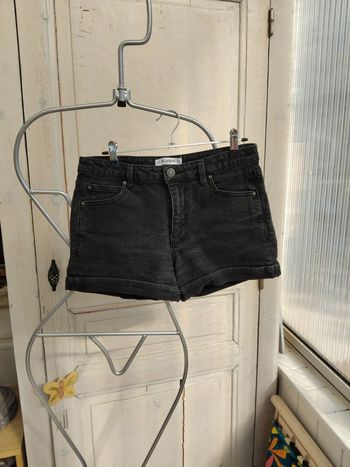 Short en jean noir