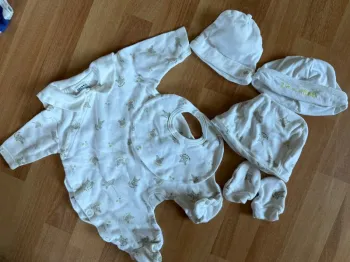 Magnifique ensemble naissance