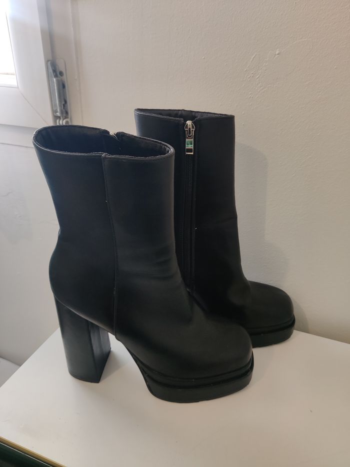Bottes - photo numéro 2