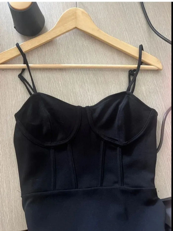 Sublime robe chic et sexy - taille S - neuve