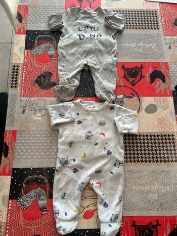 Lot pyjamas garçon 1 mois