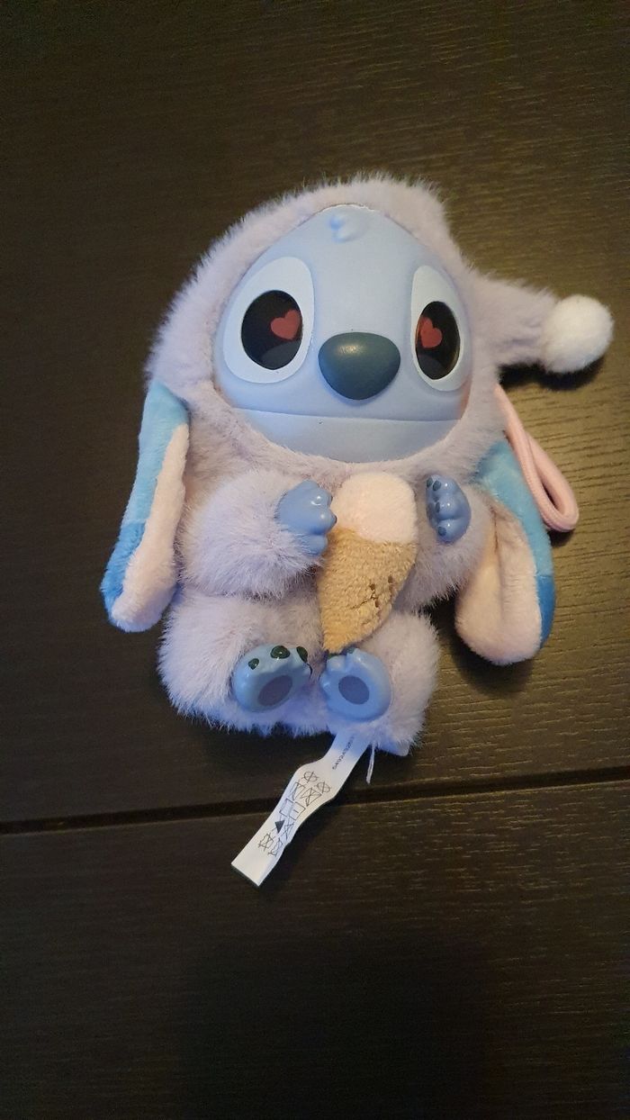 Peluche Stitch neuve - photo numéro 2