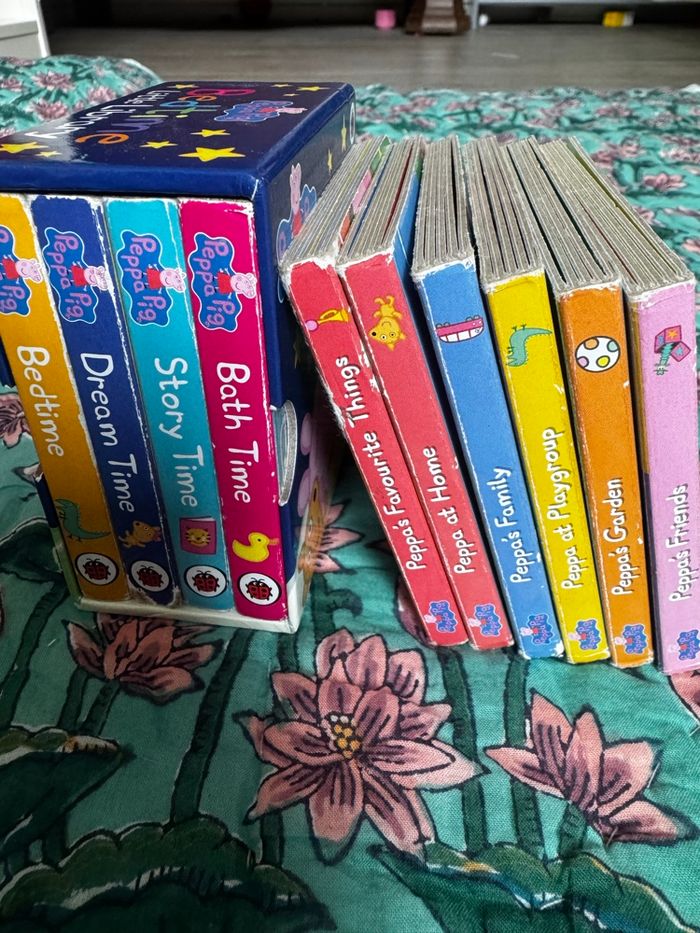 Lot de 10 mini livres Peppa Pig en anglais - photo numéro 8