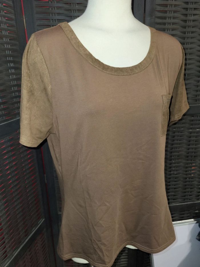 Tee-shirt 46 sym - photo numéro 2