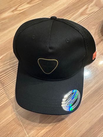 Casquette Gertrude Noire (logo)