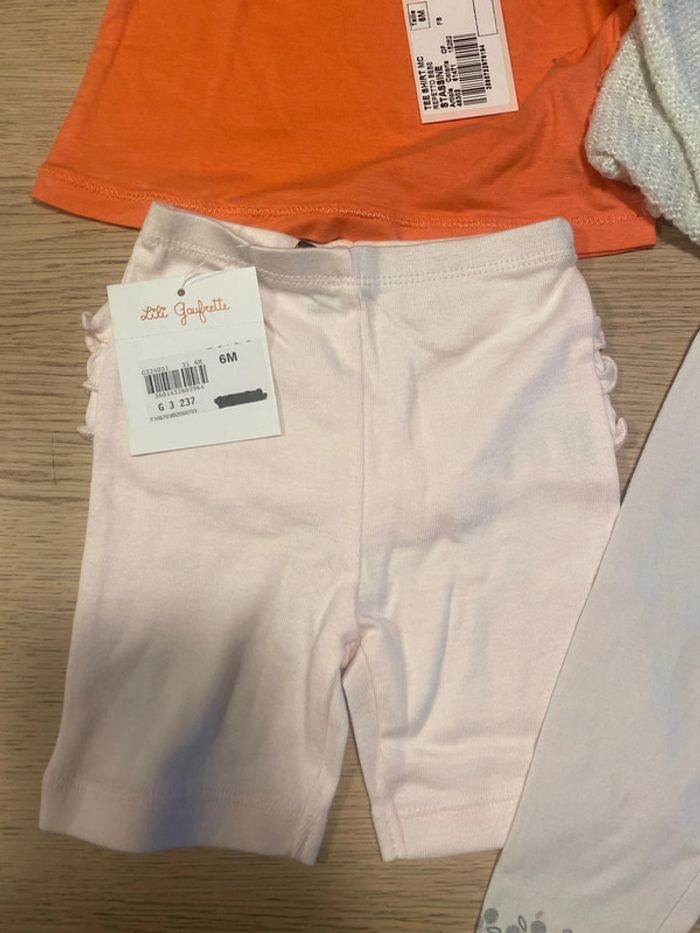Legging et t shirt neuf 6 mois - photo numéro 3