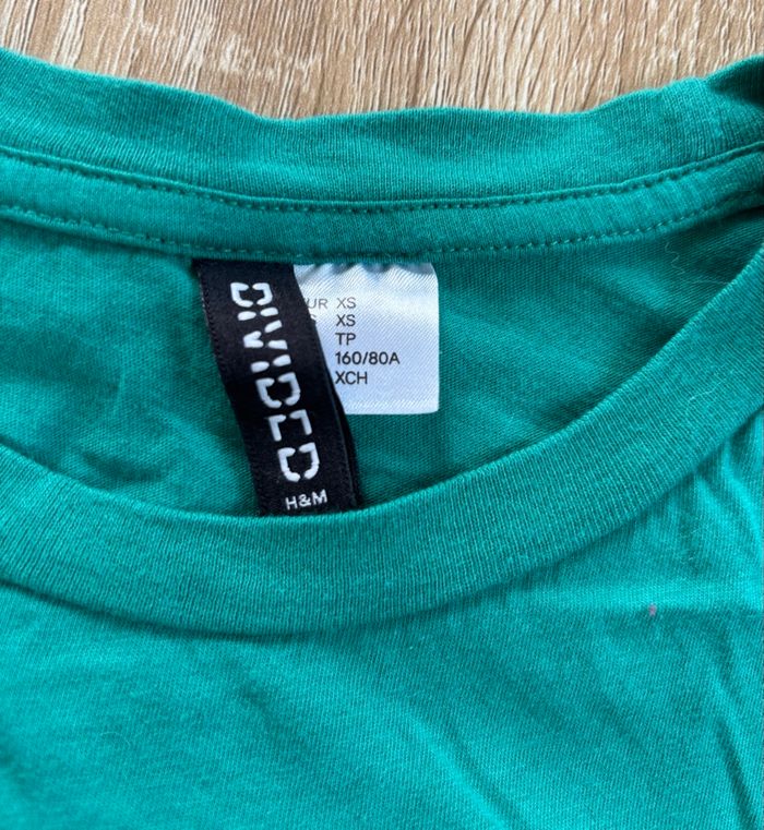 Top court vert USA H&M très bon état - photo numéro 3