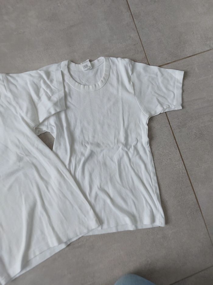 Lot de 2 maillots de corps neuf Tissaia - photo numéro 3