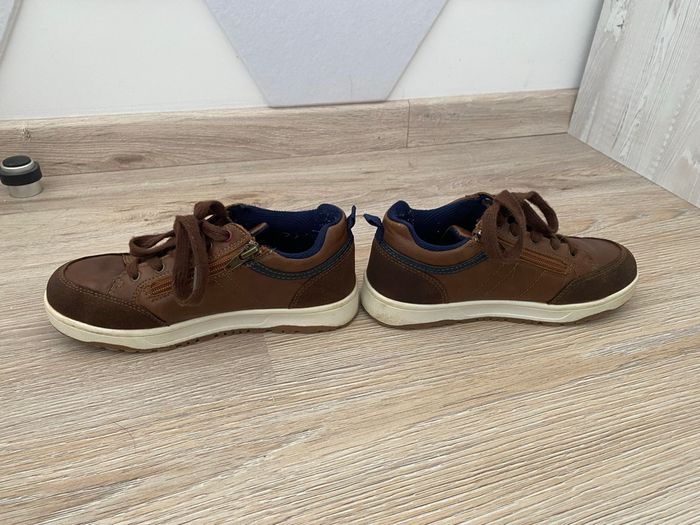 Chaussures taille 32 wheeling - photo numéro 4