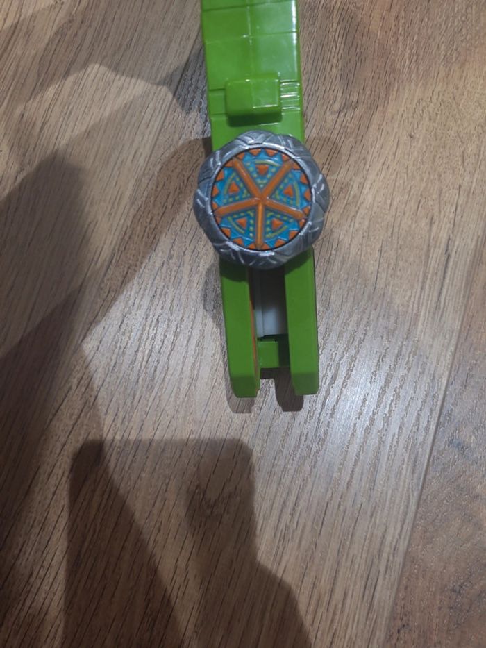 Lanceur de toupie spinner mad - photo numéro 4