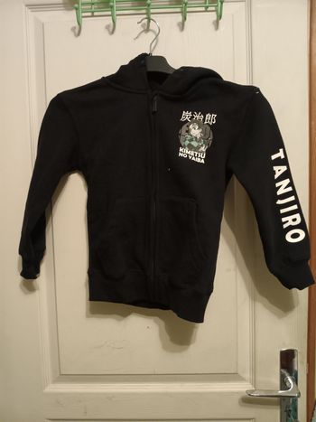 Veste garçon taille 8ans 