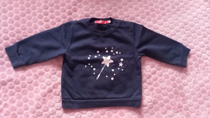 Lot pulls 12 mois - photo numéro 5