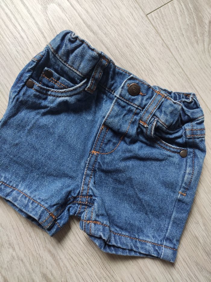 Short bébé garçon