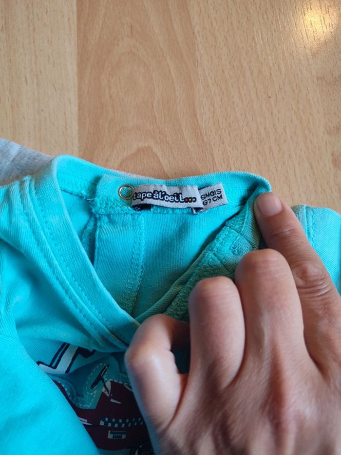 Lot ensemble pantalon + t-shirt manches longues + sweat zippé à capuche en 6M - photo numéro 8