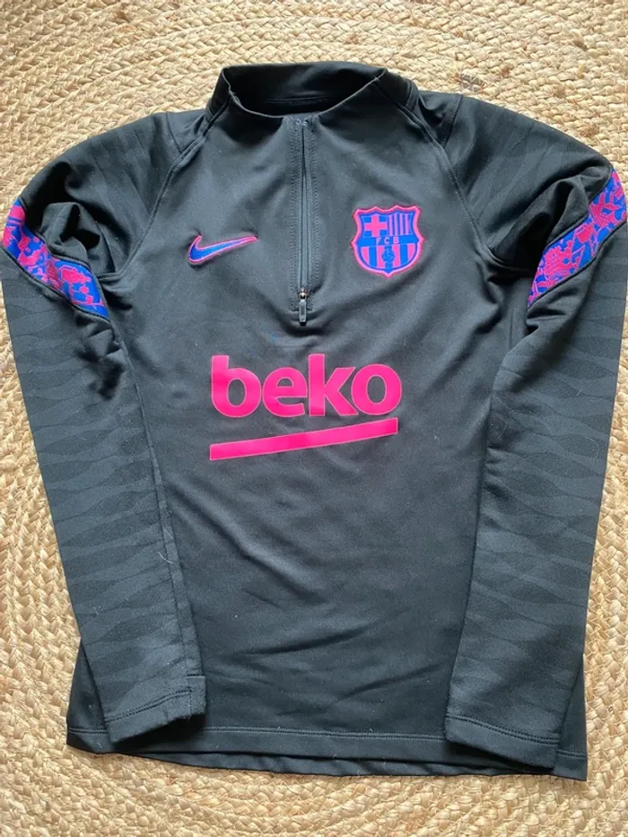 Veste Officielle 1/4 Zip Nike FC Barcelone 2022/2023 – Taille M Enfant - photo numéro 5