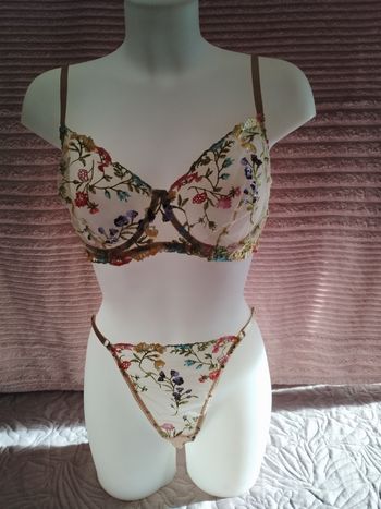 Ensemble sous vêtements floral multicolore