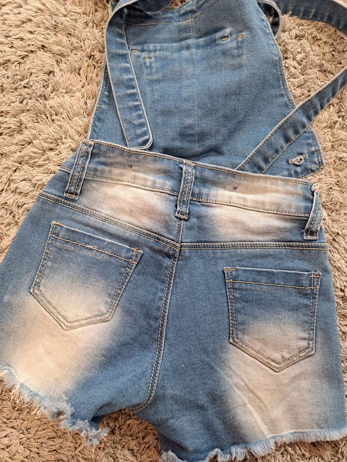 Salopette courte en jean fille 4 ans - photo numéro 3