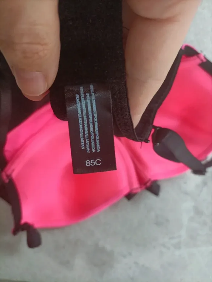 Soutien-gorge - photo numéro 4