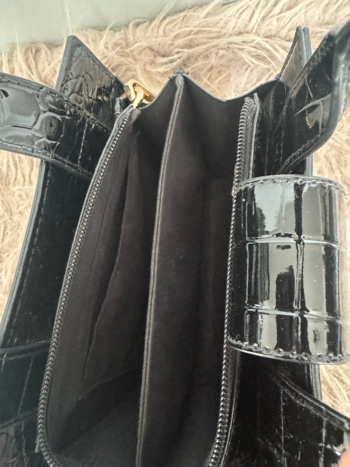 Sac à main noir laqué effet croco - photo numéro 4