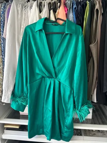 Robe à plumes