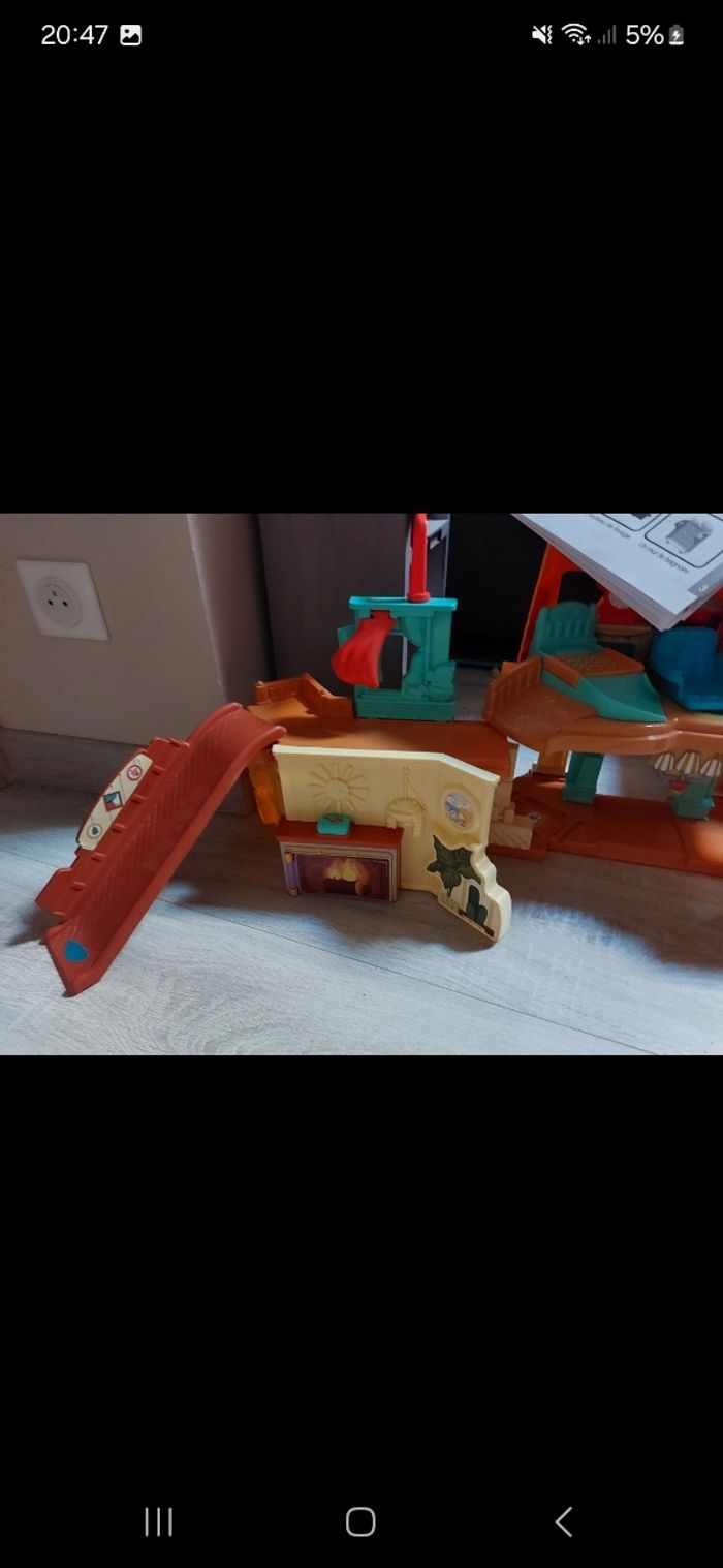 Maison tut tut bolide - photo numéro 2