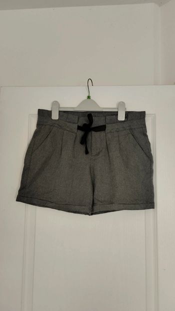 Short cache cache 38