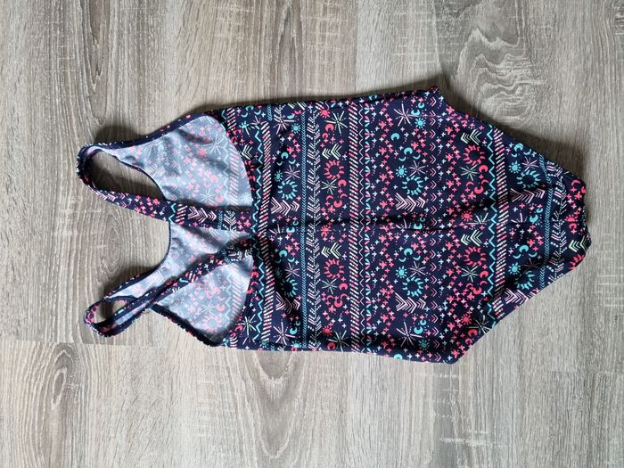Maillot de bain - T.8 ans - photo numéro 2
