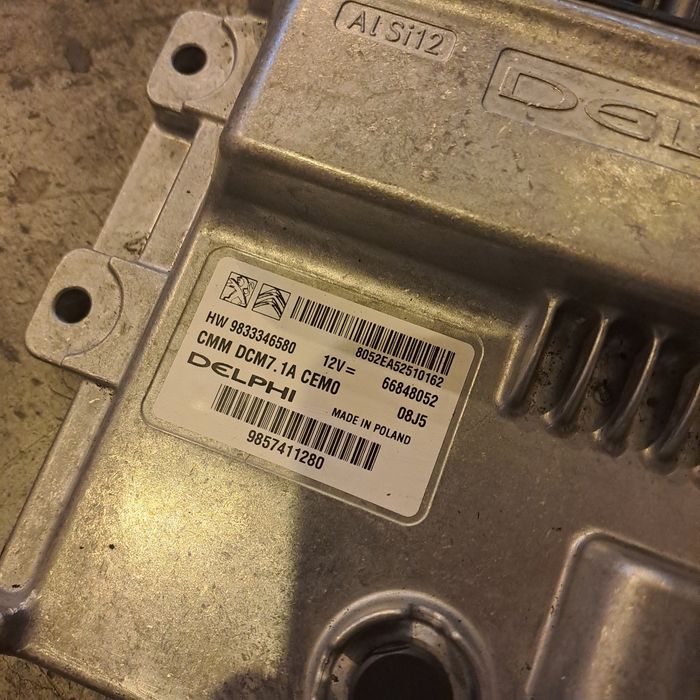 Calculateur PSA neuf - photo numéro 2