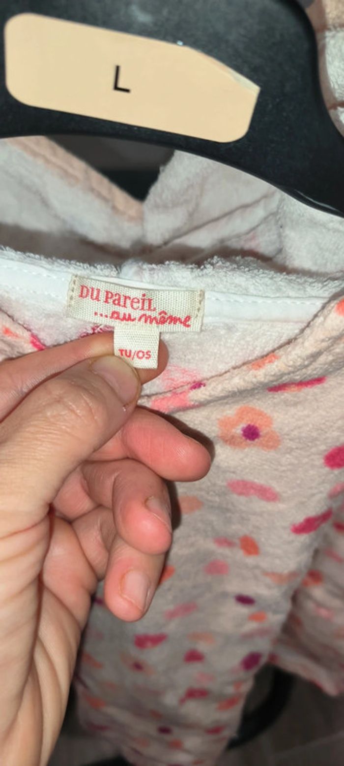 Sortie de bain parfait état - photo numéro 3