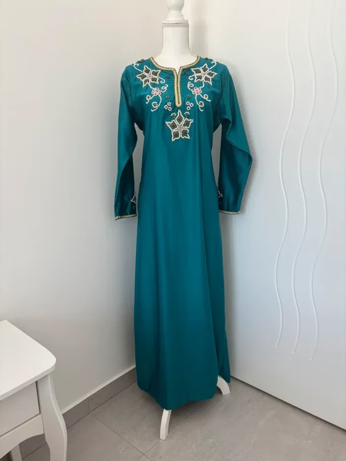 Robe marocaine neuve