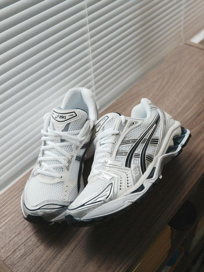 ASICS Gel-Kayano 14 Blanc